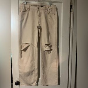 Juniors Boyfriend Jeans